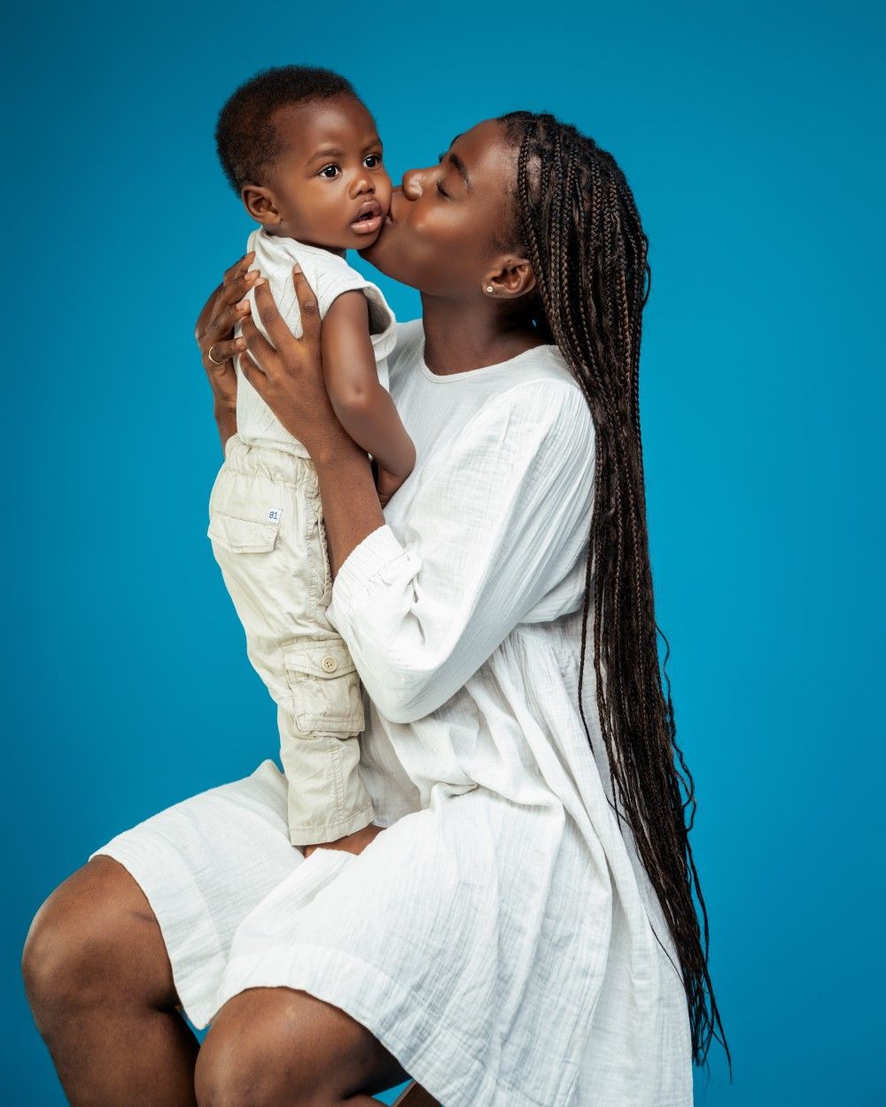 Deluxe Maternity Shoot package at Creeew Space in Spintex